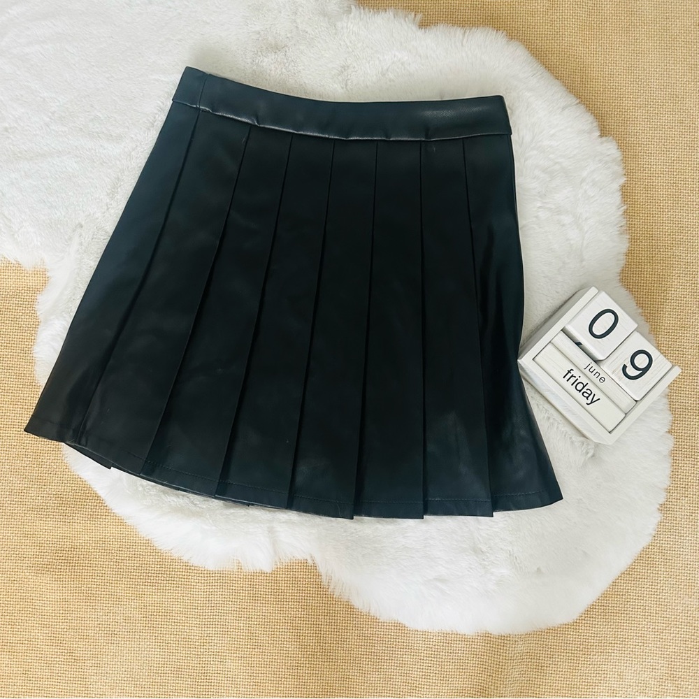 Blashe black leather skirt, in excellent condition size M - Picture 6 of 14
